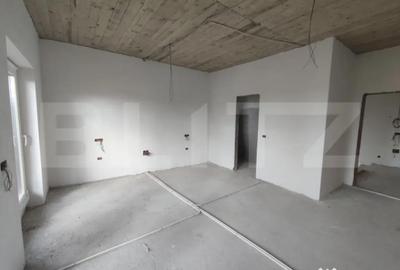 Casă cu 7 camere cu Teren 980 Mp în Sânmartin - 4