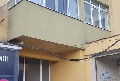 Apartament 3 camere UTA - 1