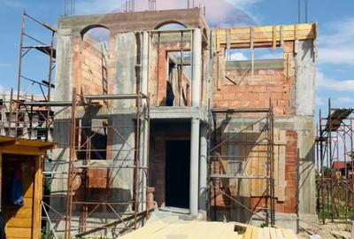 Casă cu 5 camere cu Teren 500 Mp în Central - 5