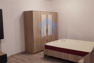 Garsonieră decomandată, mobilată în Central