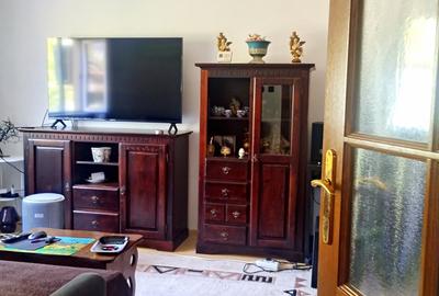 Casă cu 3 camere cu Teren 390 Mp în Jiului - 8