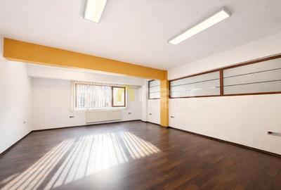 Birou, de 35 mp, în Mănăștur - 2