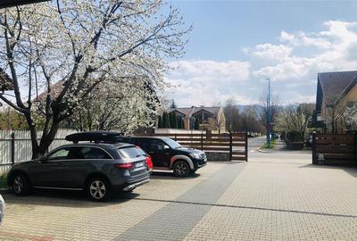 Apartament cu 3 camere decomandat, mobilat în Tractorul - 2