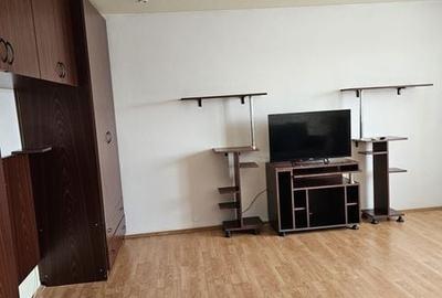 Garsonieră decomandată în Berceni - 2