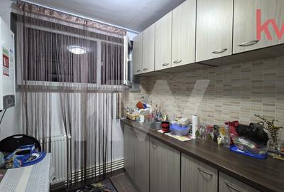 Apartament decomandat, Rovine, centrala, etajul 3