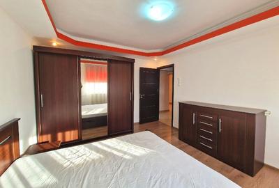 Apartament cu 4 camere decomandat, mobilat în 13 Septembrie - 10