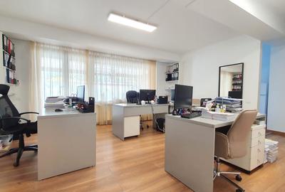 Imobil versatil Casin, 4 apartamente, birouri, lift, parcare subterana 10 locuri - 14