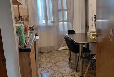 Apartament cu 3 camere decomandat în Unirii Centru