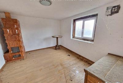 Casa situata in Oras Tismana - Valcele - 9