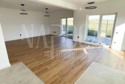 Casa 5 camere de vanzare in Chinteni - 2