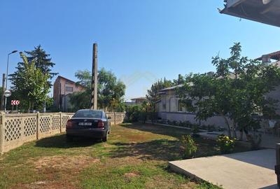 Casă individuală cu 3 camere cu Canalizare în Central - 27