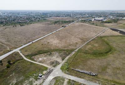 Teren de 45155 mp, în Central - 3