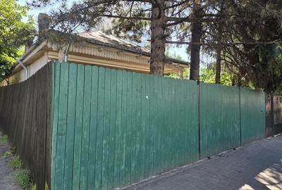 Spațiu comercial, de 65 mp, în Central - 3