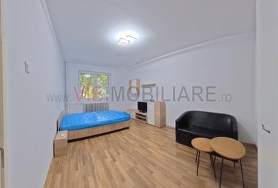 Garsonieră decomandată în Teiul Doamnei