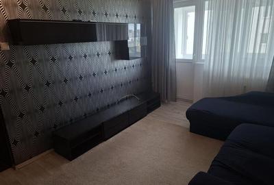 Apartament cu 3 camere decomandat în Dristor