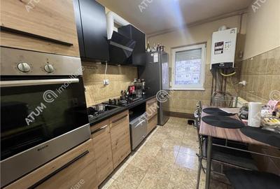 Apartament cu 3 camere decomandate si pivnita zona Valea Aur - 3