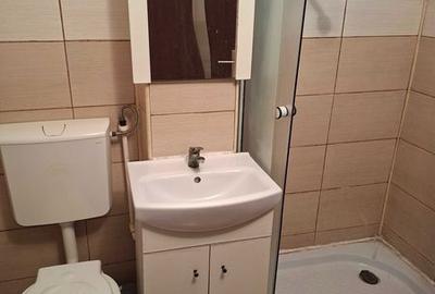 Apartament cu 3 camere semidecomandat în Central - 4