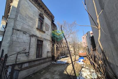 Teren Construcții intravilan de 710 mp, în Victoriei - 3