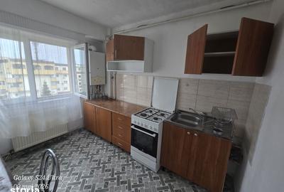 Apartament cu 2 camere decomandat în Exercițiu