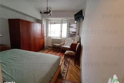 Apartament cu 3 camere decomandat în 1 Mai - 1