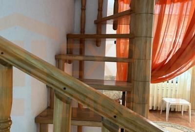 Povestea unei case la doar 200 m de valuri, cu piscina si terasa panoramica - 10