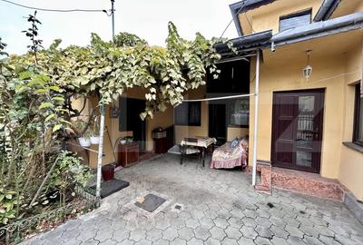 Casa Individuala cu Potential, 3 Camere si Curte Privata - 12