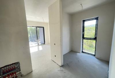 Apartament cu terasa si gradina privata, intr-o zona exclusivista. - 3