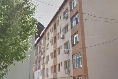 Apartament 2 camere, Ultracentral, et 3, centrala proprie - 1