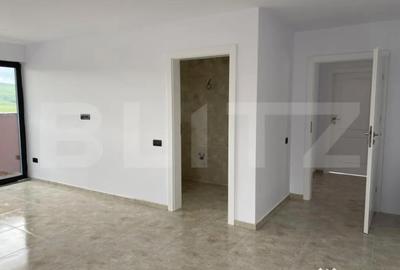 Apartament cu 4 camere decomandat în Baciu - 10