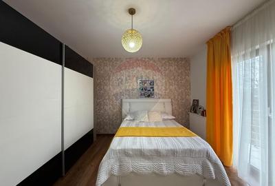 Casă individuală cu 5 camere cu Teren 375 Mp în Calea Romanului - 13