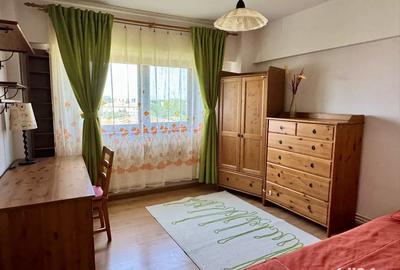 Apartament cu 3 camere decomandat în Central - 1