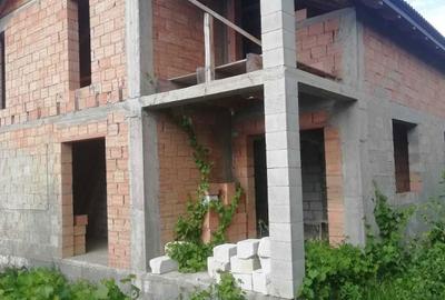 Casă cu 4 camere în Adămuș - 8