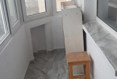 Garsonieră decomandată în Central - 7