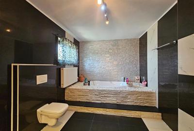 VILA DE VANZARE  BRAGADIRU - CLINCENI PISCINA TEREN COMISION  0% - 13