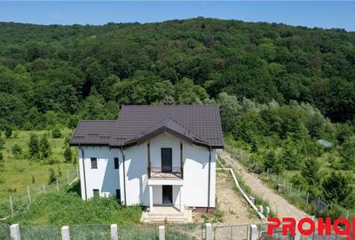 Luncani- vila noua- proiect deosebit langa padure! - 2