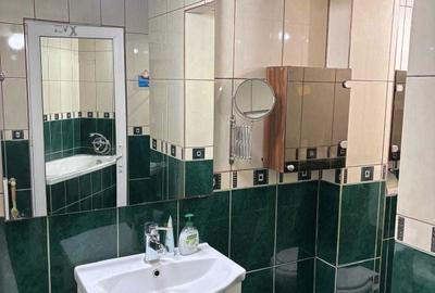 Apartament cu 3 camere decomandat în Central - 3