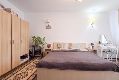 Casă individuală cu 11 camere cu Canalizare în Dragomirești-Deal - 12