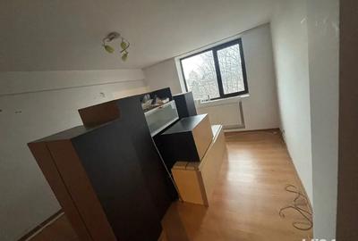 Apartament confort 1 , casa modei , 3 camere , 2 holuri , - 14