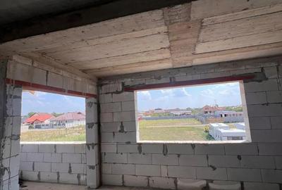 Casă cu 4 camere cu Teren 530 Mp în Central - 3