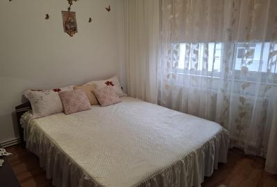 Apartament cu 2 camere semidecomandat în Inel I - 11
