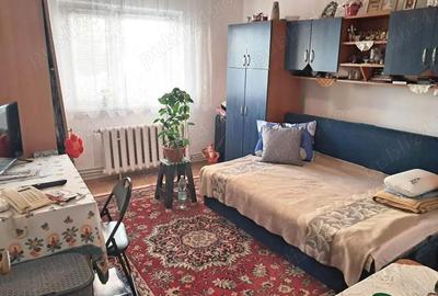 Garsoniera de inchiriat in Vasile Aaron - 1