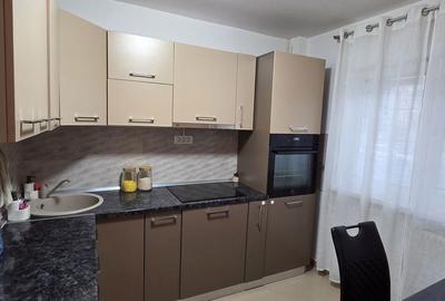 Apartament cu 4 camere semidecomandat în Militari - 2