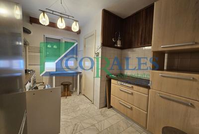 Apartament cu 3 camere semidecomandat în Girocului - 6