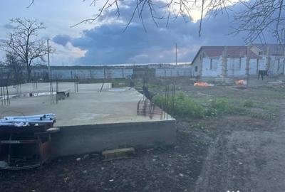 Teren de 400 mp, în Valu lui Traian