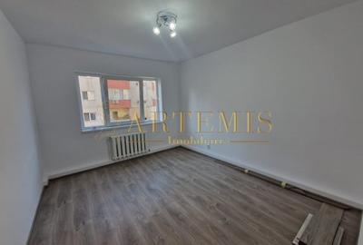 Apartament de 2 camere, 54 mp., zona Lama - 4