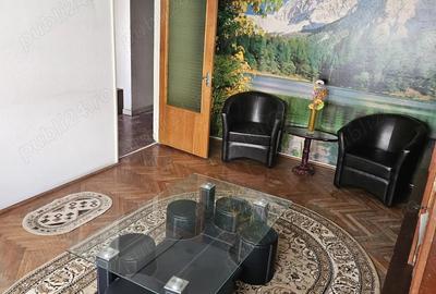 Proprietar vand 3 camere Constanta, str Stefan cel Mare - 1