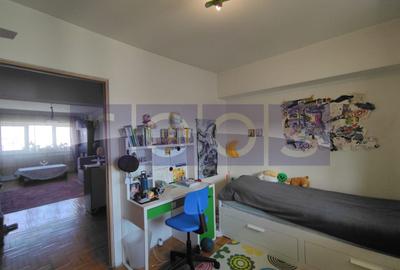 Apartament cu 4 camere decomandat, mobilat în Basarabia - 7