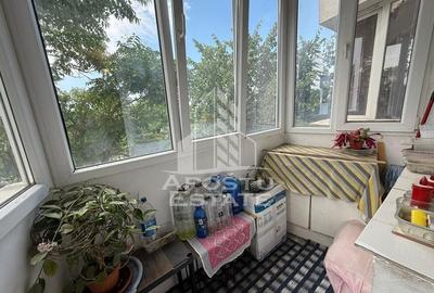 Apartament cu 3 camere, etajul 3, centrala proprie, zona Sagului - 8