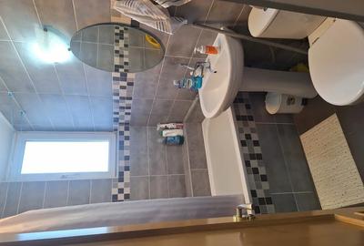 Apartament cu 2 camere decomandat în Central - 3