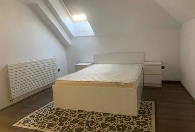 Apartament cu 3 camere decomandat în Central - 9